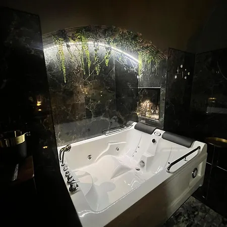 Гостевой дом Contempo Luxury 3*